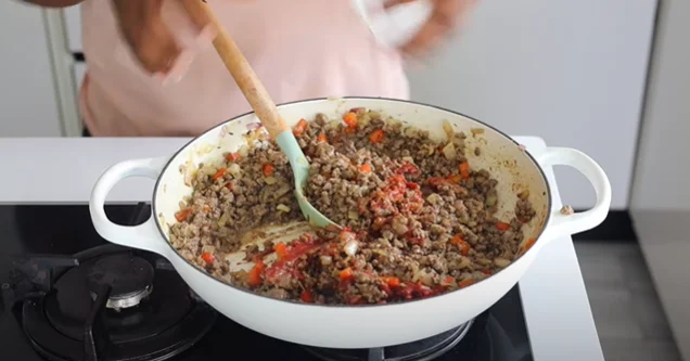 One-Pot Beef and Veggie Pasta: Quick and Easy