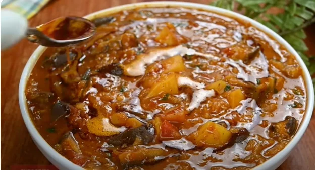 Easy One-Pan Lentil, Eggplant & Potato Curry (Vegetarian)